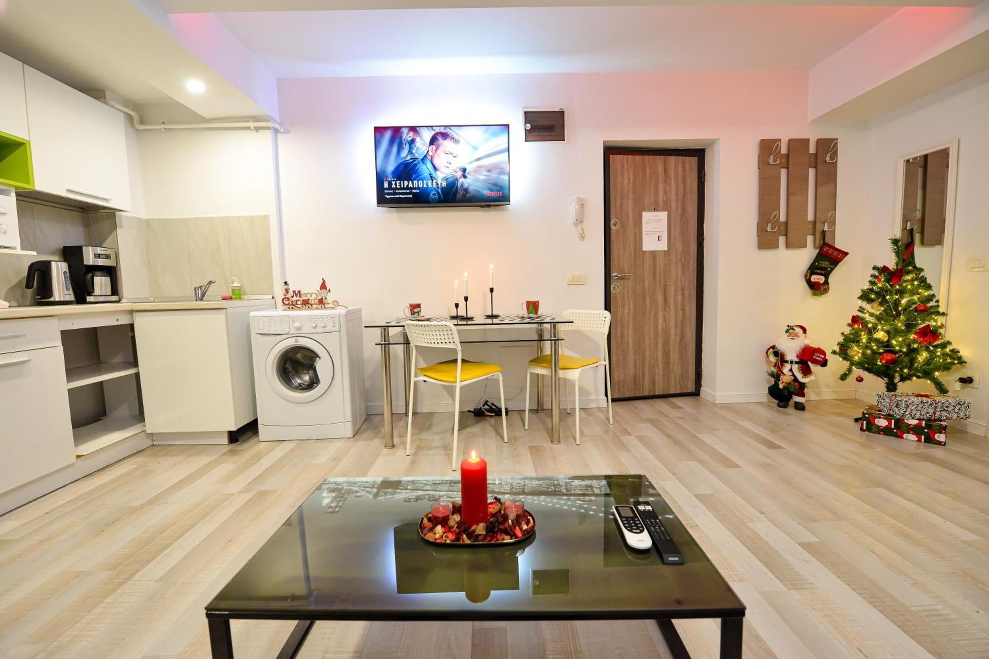 Royal Accommodation Bukares Bagian luar foto
