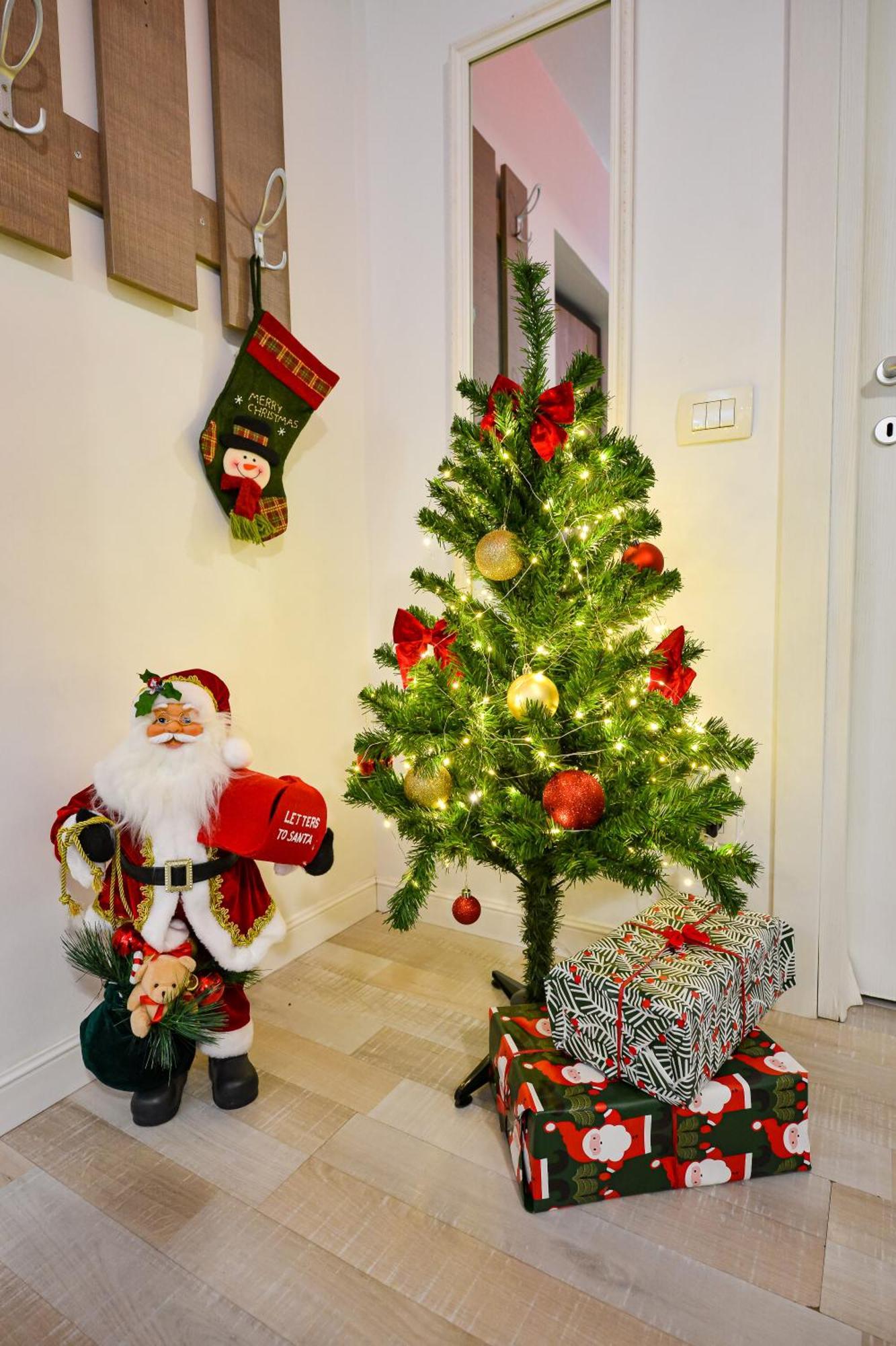 Royal Accommodation Bukares Bagian luar foto