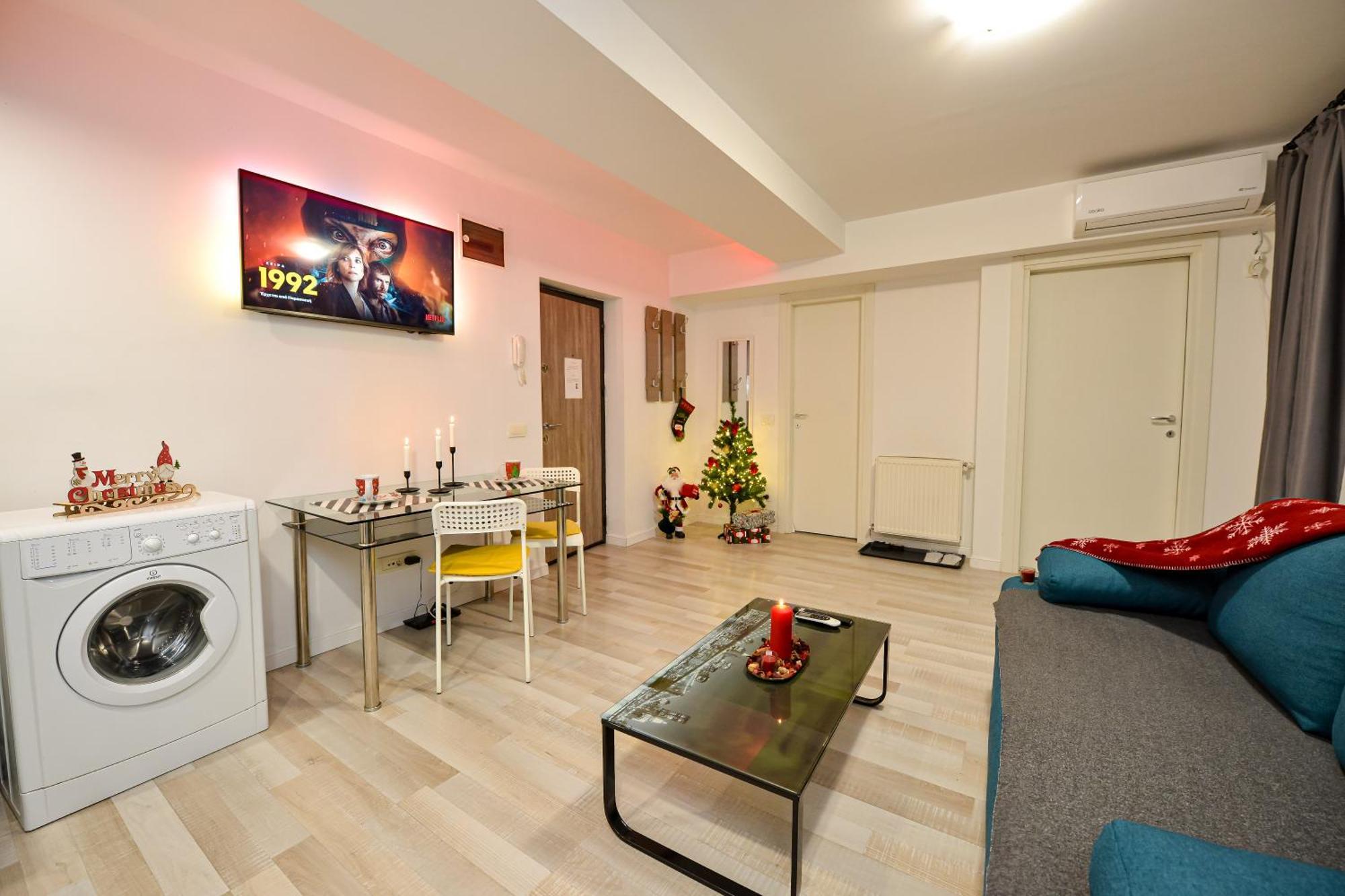 Royal Accommodation Bukares Bagian luar foto